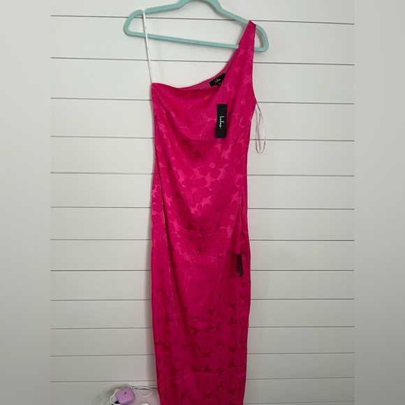 Chasing Desire Hot Pink Satin Jacquard One-Shoulder Maxi Dress from Lulu’s - Picture 1 of 4